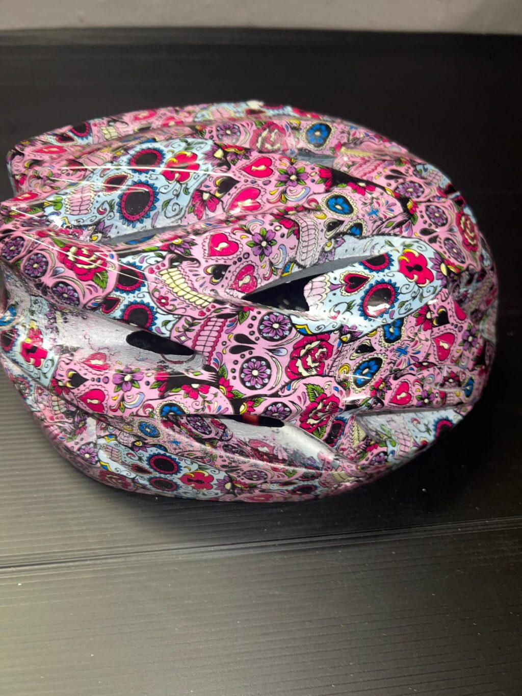 Helmet (Pink Skulls) - Image 4